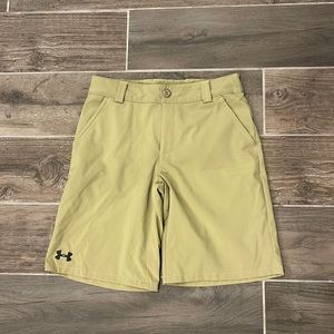Under armor khaki size youth medium shorts